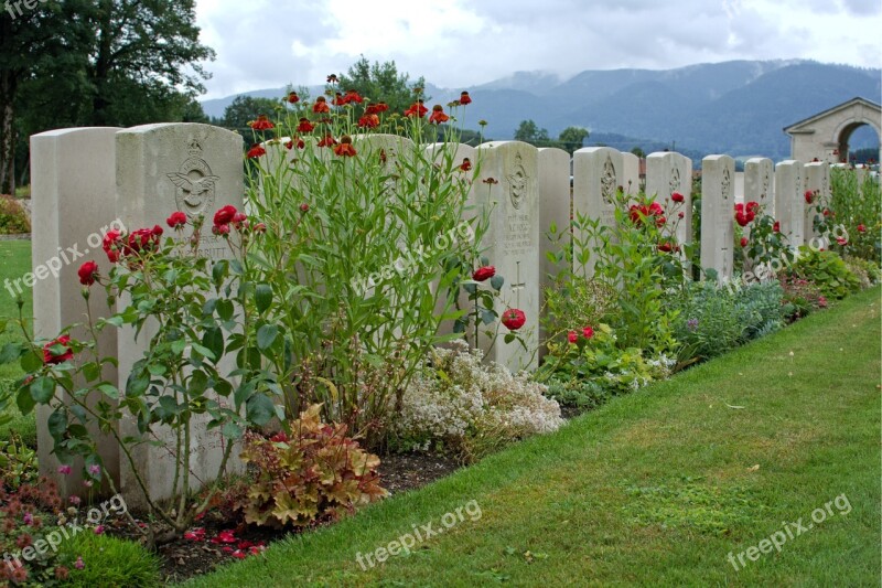 War World War Memorial Cemetery Faith