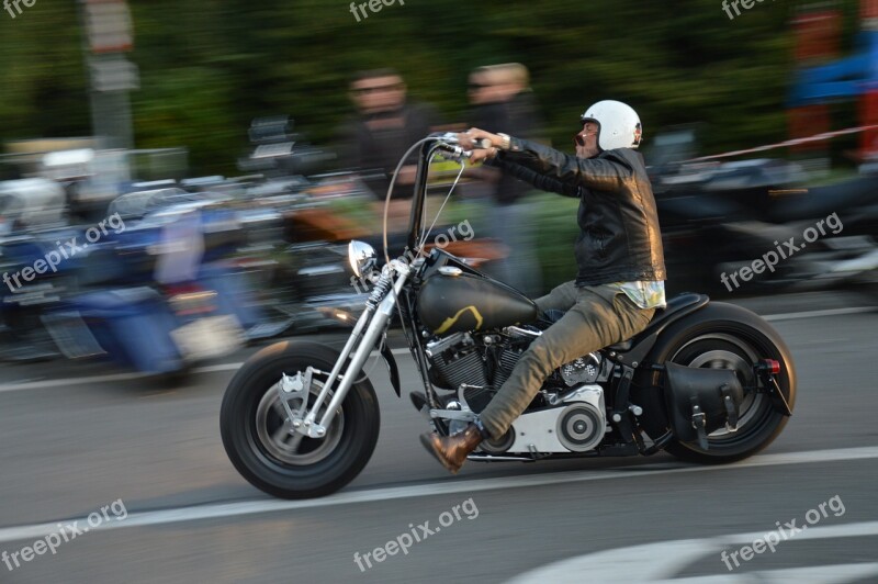 Harley Davidson Motor Motorcycle Ride