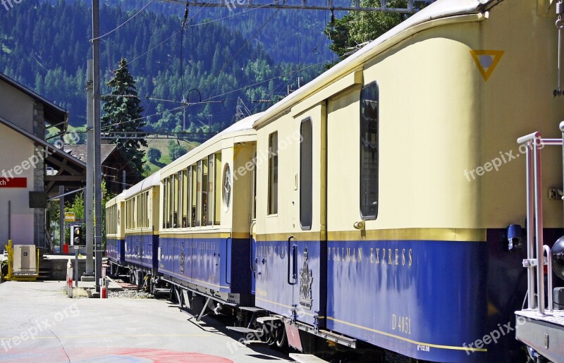 Luxury Train Alpine Classic Pullman Express Rhaetian Railways Special Train Meter Track