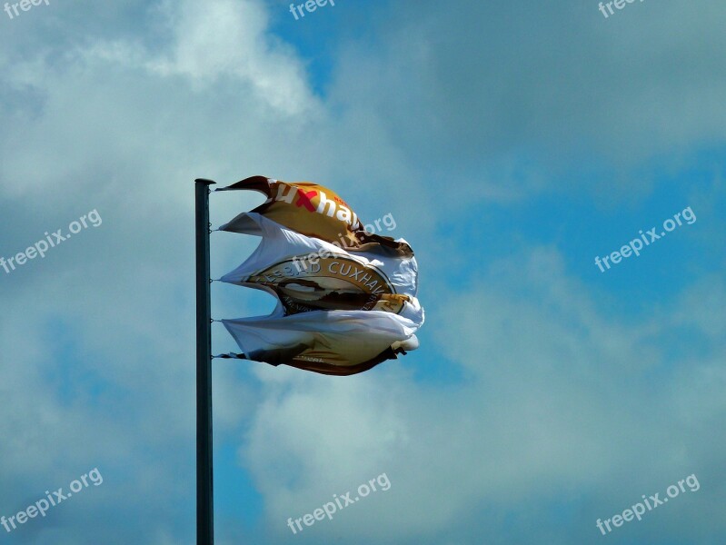 Flag Forward Strong Winds Clouds Weather