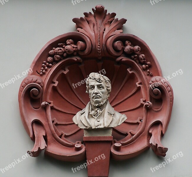 Architecture Architectural Details Seashell Bust Ornament