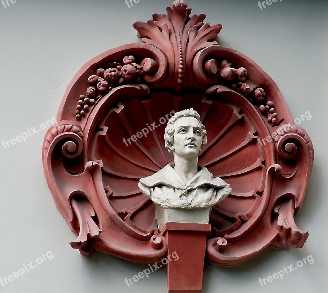 Architecture Architectural Details Seashell Bust Ornament