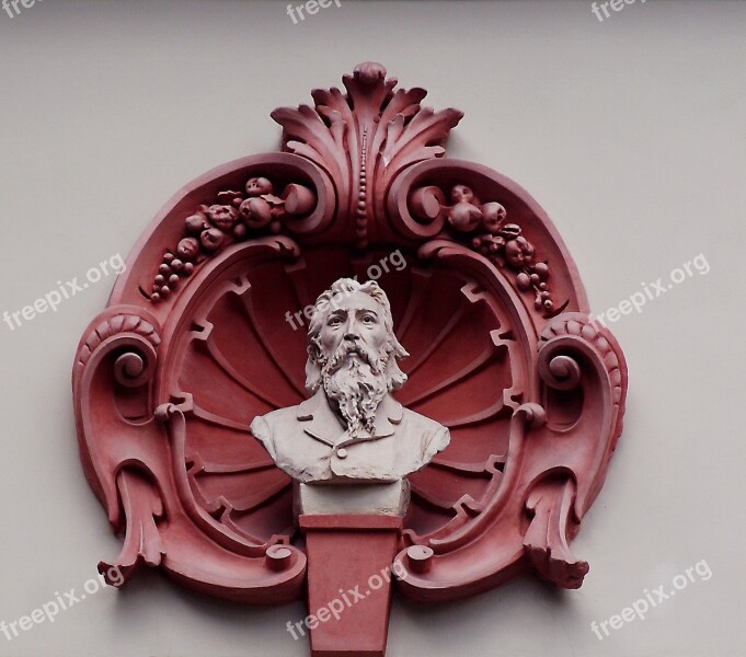 Architecture Architectural Details Seashell Bust Ornament