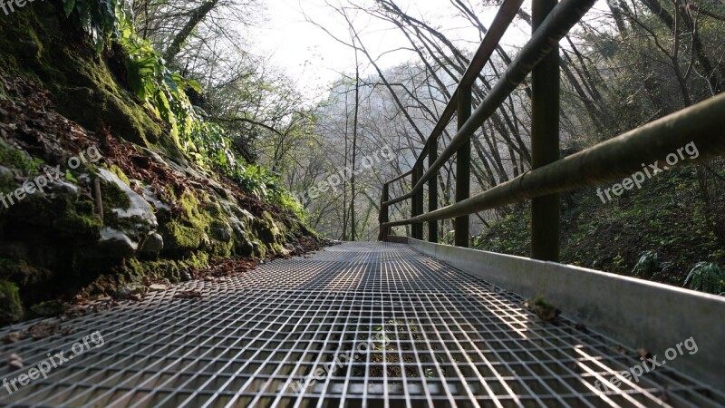 Bridge Away Railing Metal Transition