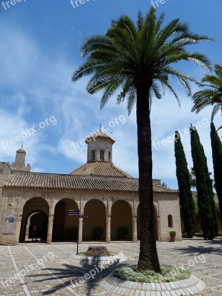 Alcazar Palace Courtyard Moorish Architecture