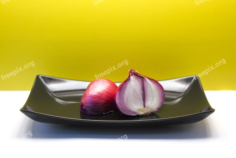 Onion Vegetables Black Plate Yellow Background Free Photos