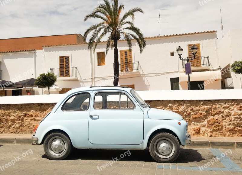 Fiat 500 Oldtimer Ibiza Car Restoration