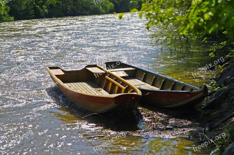 Boat Lifeboat Graz Pay Tribute Cottages