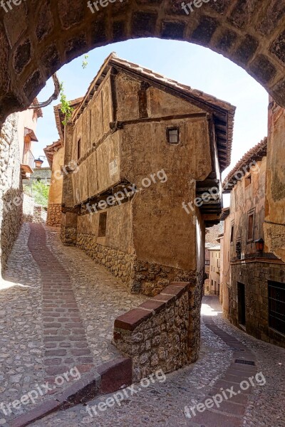 Alley Narrow Laneway Cobblestone Alleyway