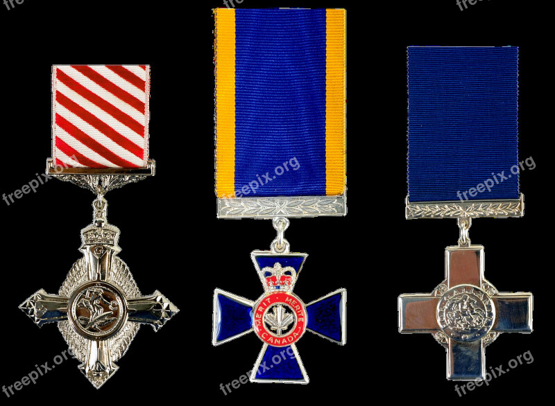 Medal Order Honors Cross Military