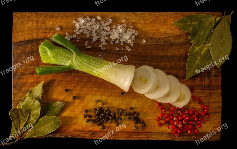 Onion Bay Leaf Salt Food Plate