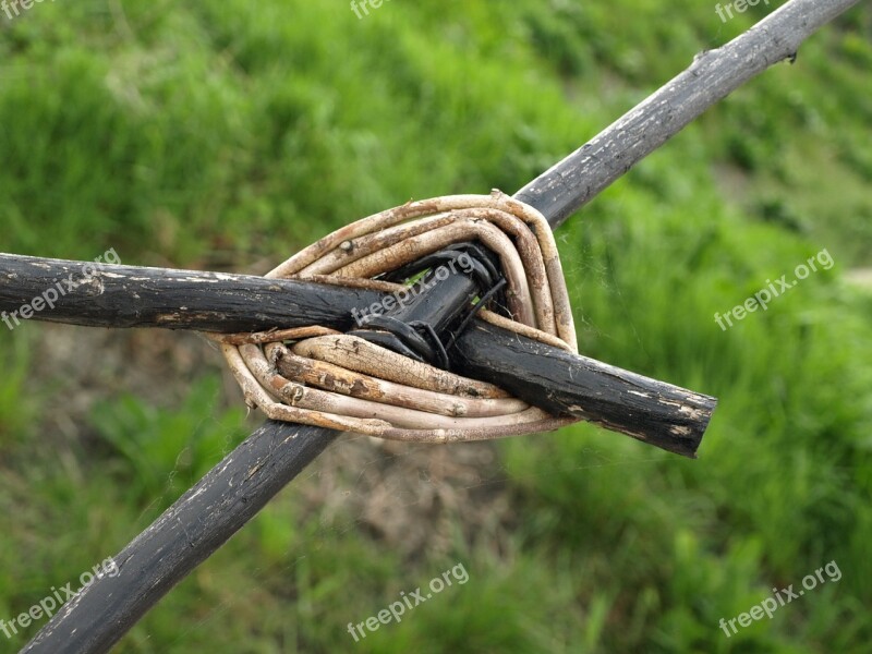 Wood Connection Cross Knot Together