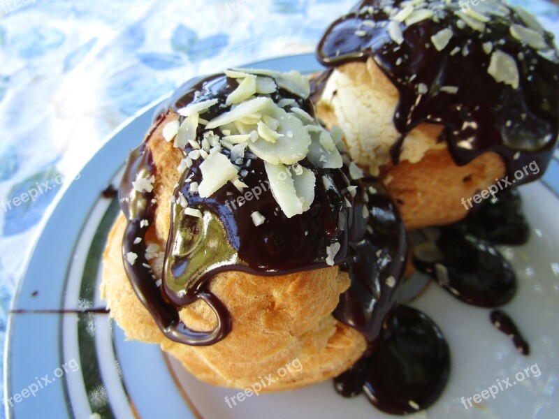 Profiterole Chocolate Almonds Gluttony Pastry