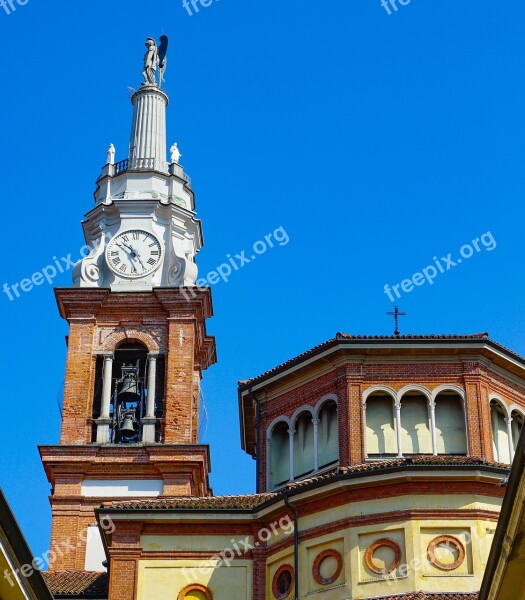 The Basilica Of Sant'antonio Abate Santa Francesca Cabrini Campanile Torre Francesca Cabrini