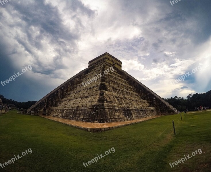 Mexico Pyramid Tourism Maya Ruins