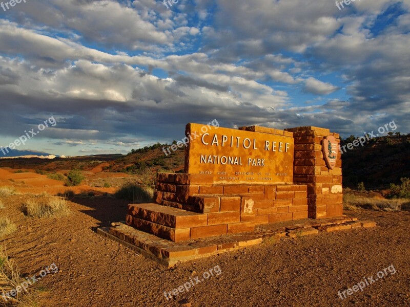 Landscape Utah Capitol Reef Travel Scenic