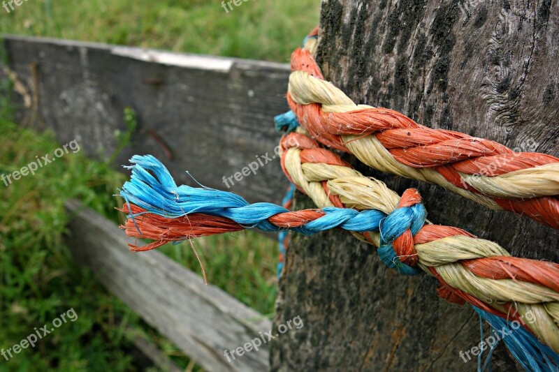 Knot Rope Tied Twisted Fastening