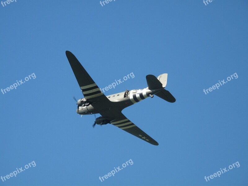 C-47 Dakota Dc-3 Warbird Aircraft