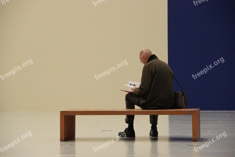 Man Read Bank Wooden Bench Art