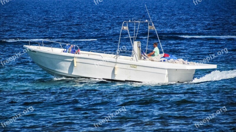 Speed Boat Action Speed Water Summer