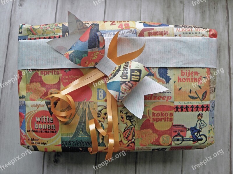 Gift Packed Gift Wrap Bow Orange Ribbons