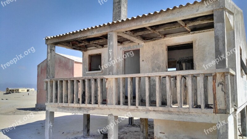 Sao Martinho Dos Tigres Angola Dos Tigres Sand Island