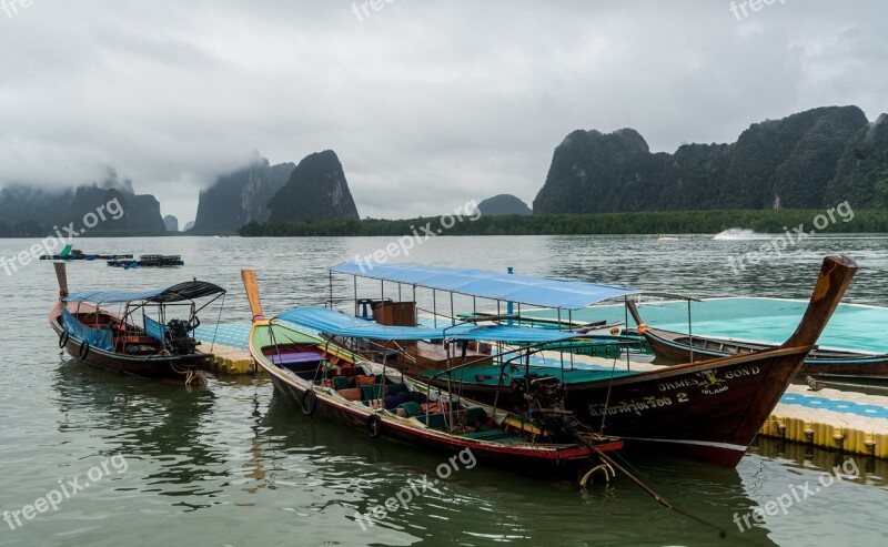 Koh Panyee Village Phuket Mountains Wooden Boats Rocks