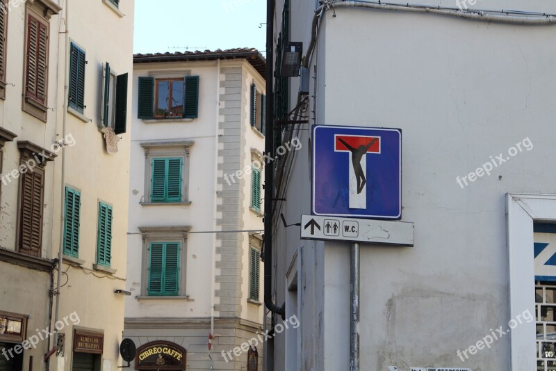 Dead End Roadside Urban Street Italy Europe