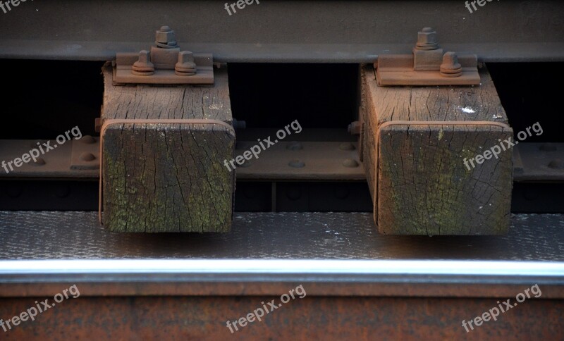 Zweisam Railway Threshold Train Detail