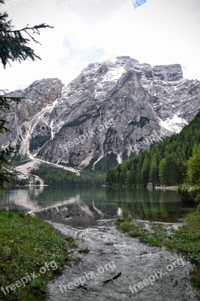 Lake Braies Weekend Background Wallpapers Nature