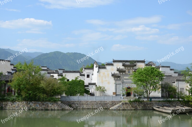 Huizhou White Building The Scenery China River