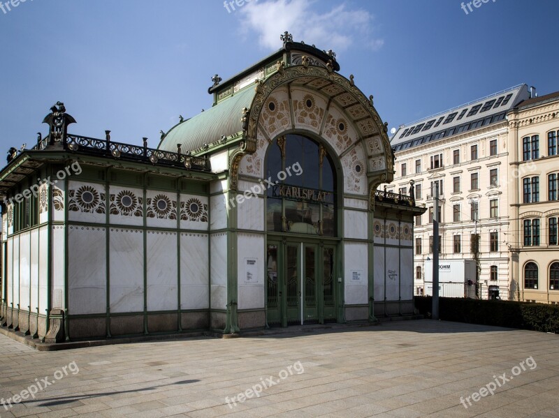 Vienna Charles Square Building Metro Free Photos