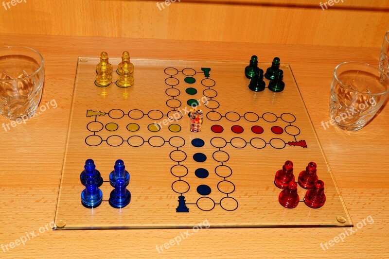 Not Ludo Gesellschaftsspiel Game Characters Glass Game Board