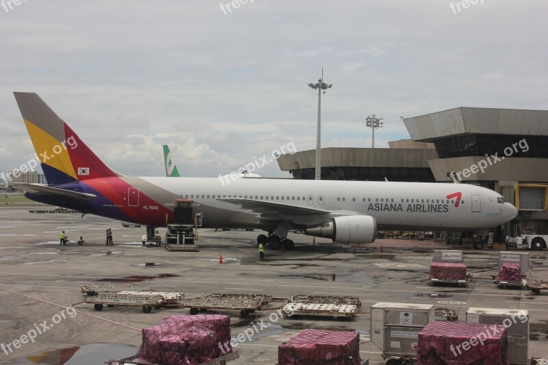 Asiana Plane Airport Manila Airplane