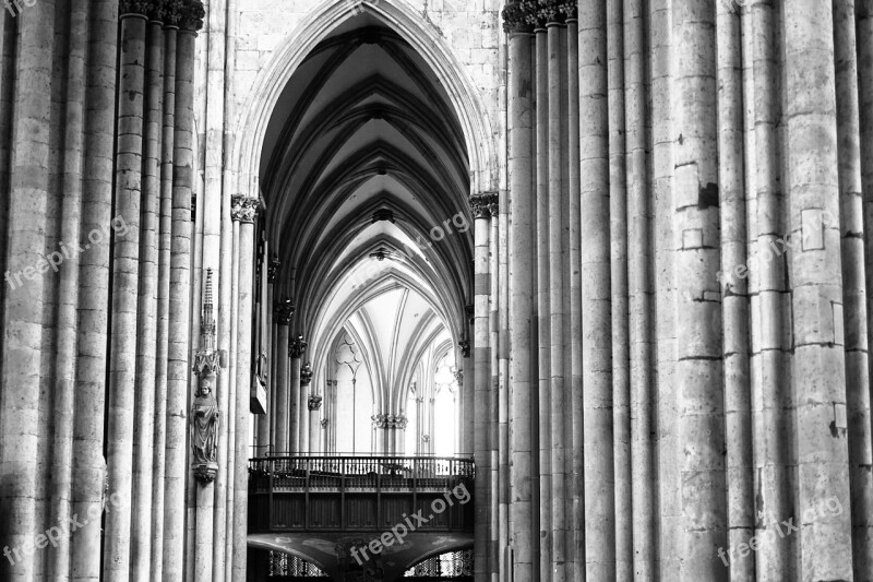 Cologne Dom Light Mood By Looking