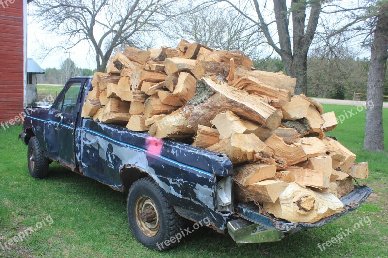 Firewood Wood Overload Pick-up Woodpile