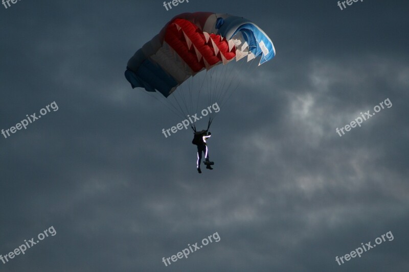 Parachute Parachutist Skydiving Float Sky