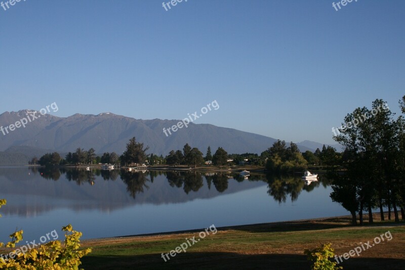 Quiet Lake Morning Water Nature