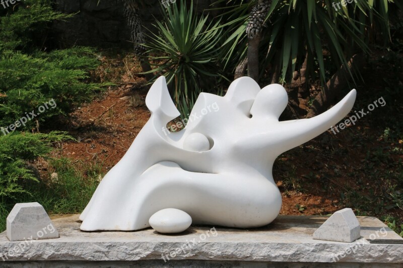 Art Sculpture Figures Croatia Opatija