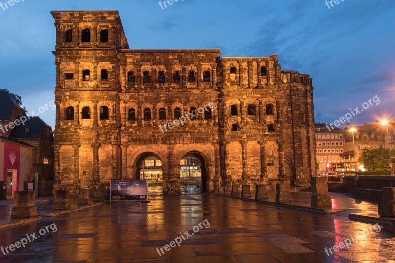 Trier Porta Nigra Abendstimmung Roman City Gate