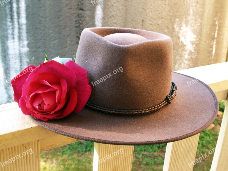 Rose Red Hat Stockman Cattleman