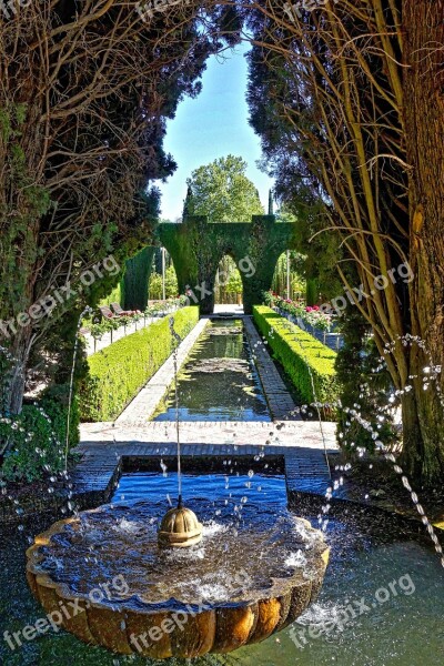 Fountain Garden Water Alhambra Design