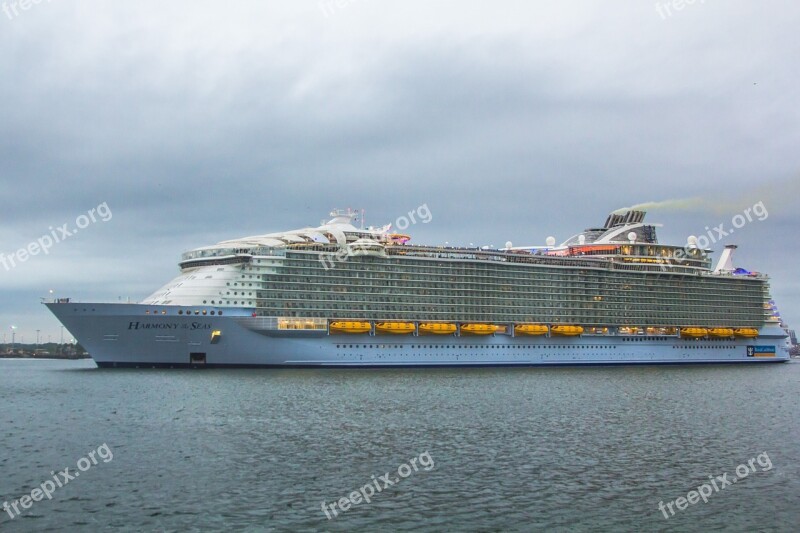 Harmony Of The Seas Cruiser Ship Cruise Southampton