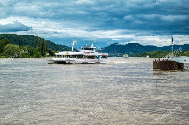 Ship Rhine Siebengebirge Dragon Rock Passenger Transport