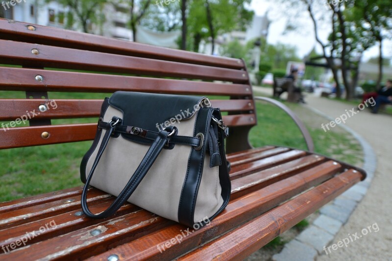 Bag Bench Park Lady Forgonet