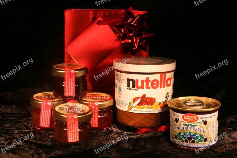 French Gourmet Basket Spread Chocolate