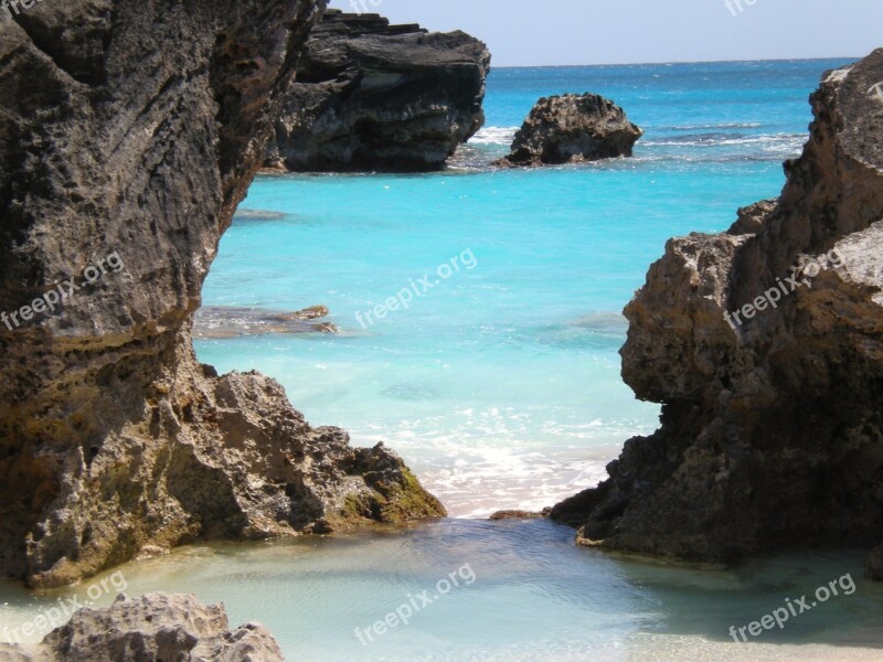 Bermuda Ocean Scenic Rocks Pink