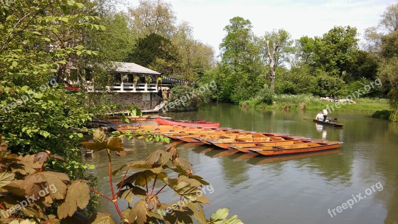 Cambridge Uk Punts English Sightseeing