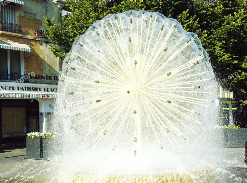 Reims Fountain Jet Water Light