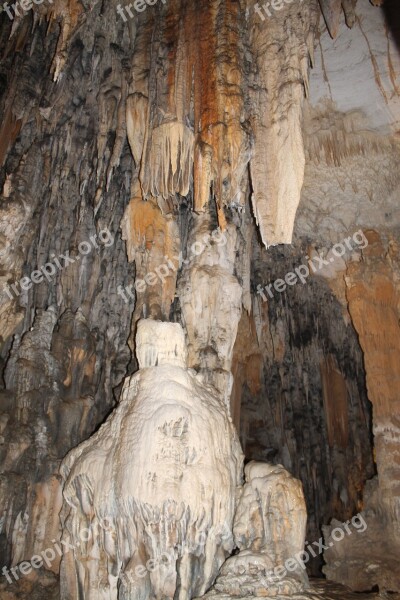 Caves Bridesmaids Stalacmites Stalactites Prehistory